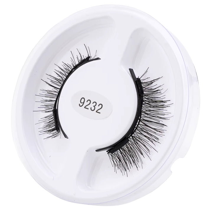Elevate Your Look with Our Wholesale Reusable Magnetic False Eyelashes - 5 Pairs Magnetic Eyelash Kit with Tweezers for Stunning Makeup Styles